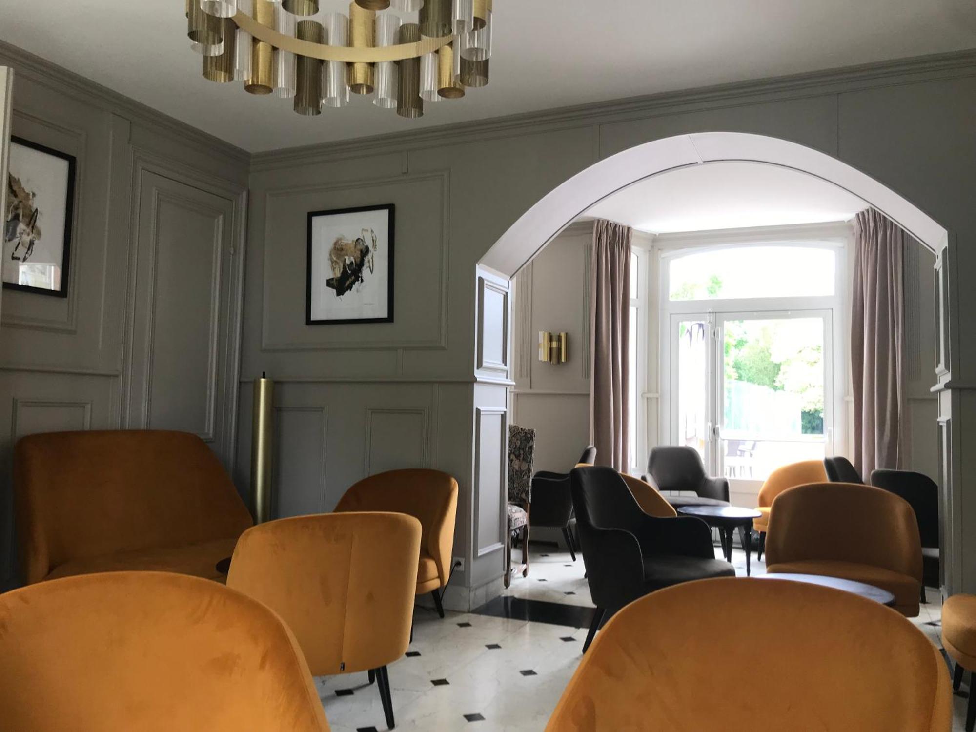 Logis Hotel & Restaurant - Le Chateau Des Tourelles 3 Etoiles Le Wast Exteriér fotografie