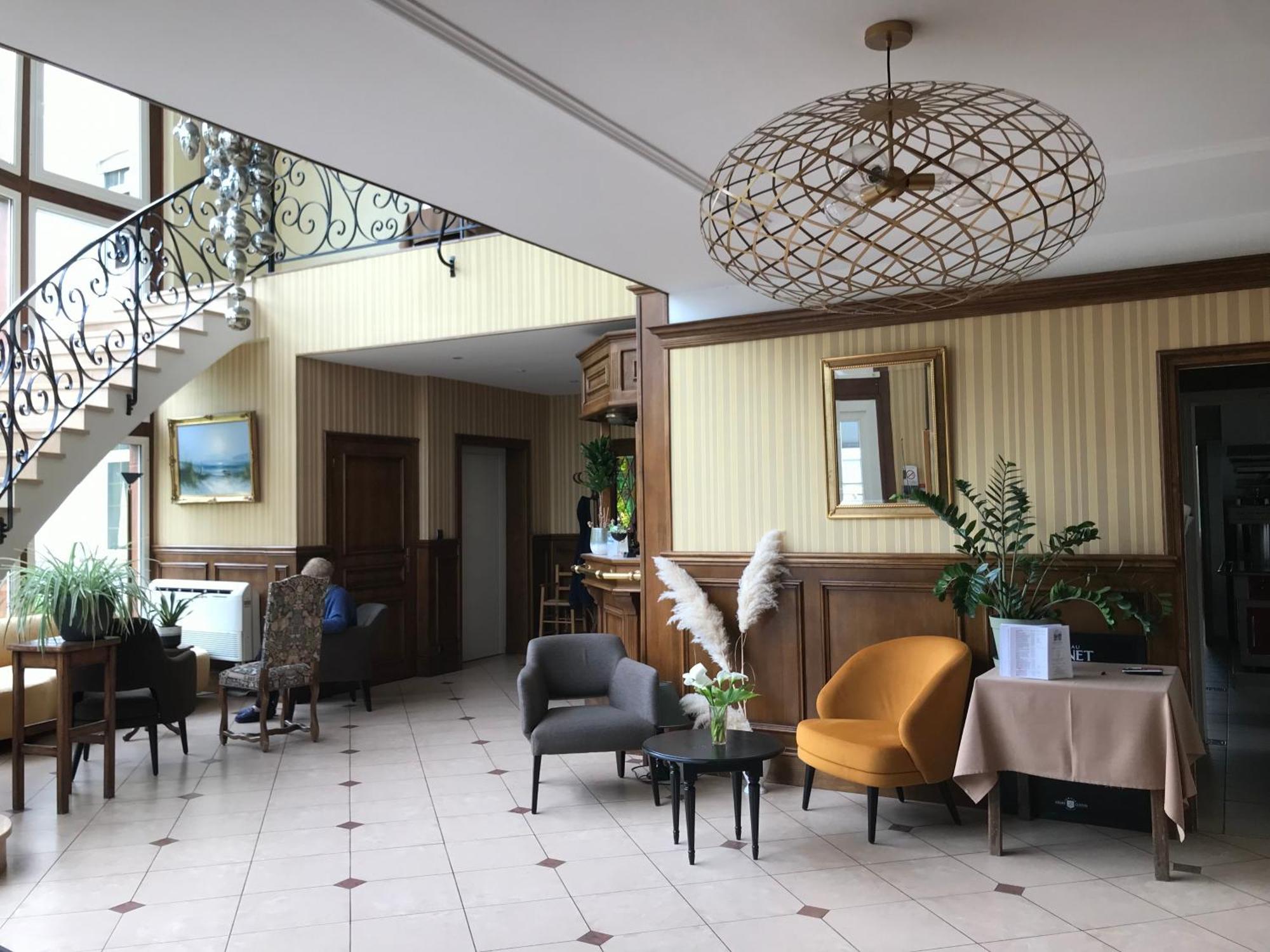 Logis Hotel & Restaurant - Le Chateau Des Tourelles 3 Etoiles Le Wast Exteriér fotografie