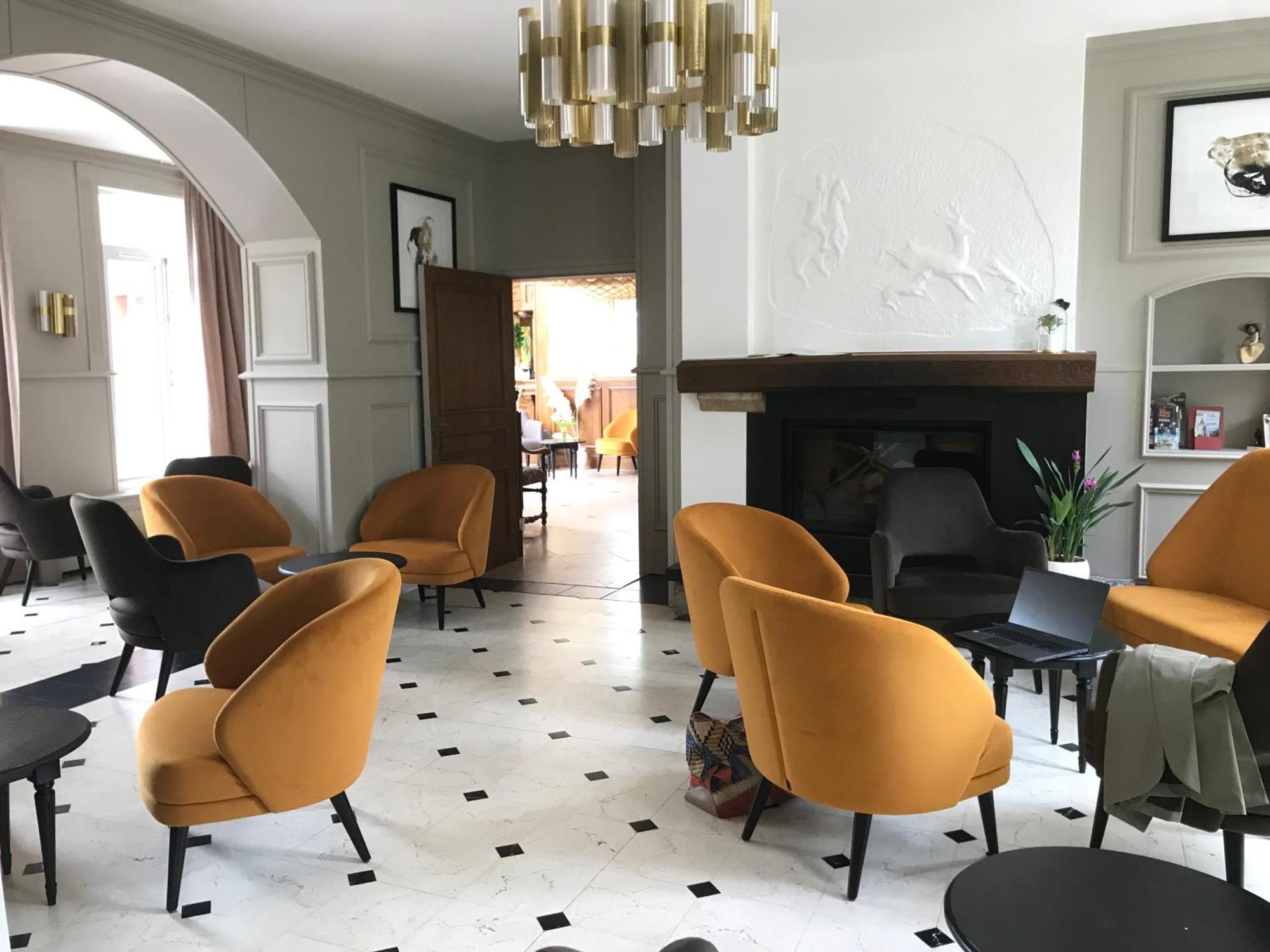 Logis Hotel & Restaurant - Le Chateau Des Tourelles 3 Etoiles Le Wast Exteriér fotografie